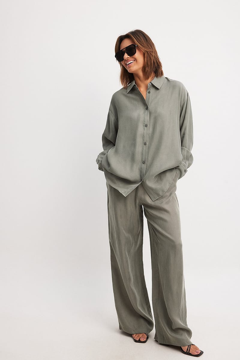 Cupro Blend Elastic Waist Pants - Green